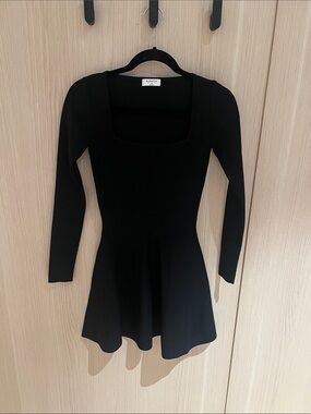 Aritzia Babaton Black Long-Sleeve Mini Dress